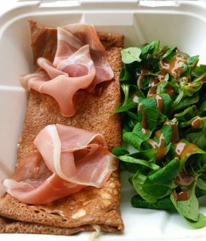 crêpe bretonne au sarrasin au jambon cru
