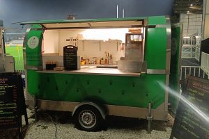 Crêperie ambulante bretonne au match de rugby à Aix en Provence